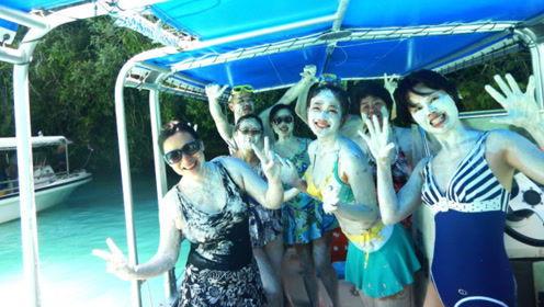 娱乐吃瓜君又上脚,新鞋上脚引发热议！  第3张